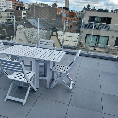 Apartament Gezellig Centraal Gelegen Penthouse Oostende Zewnętrze zdjęcie