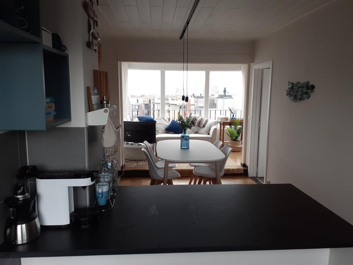 Apartament Gezellig Centraal Gelegen Penthouse Oostende Zewnętrze zdjęcie